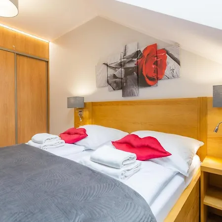 Z Widokiem Na Gory شكلارسكا بوريبا